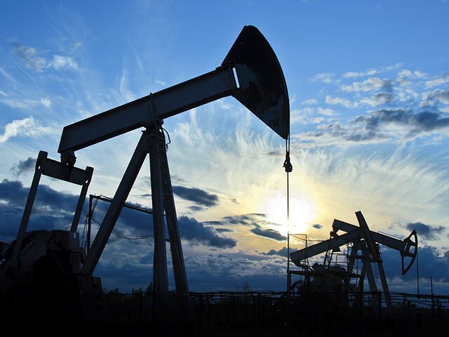 Страны G7 установят уровень потолка цен на российскую нефть 23 ноября – СМИ