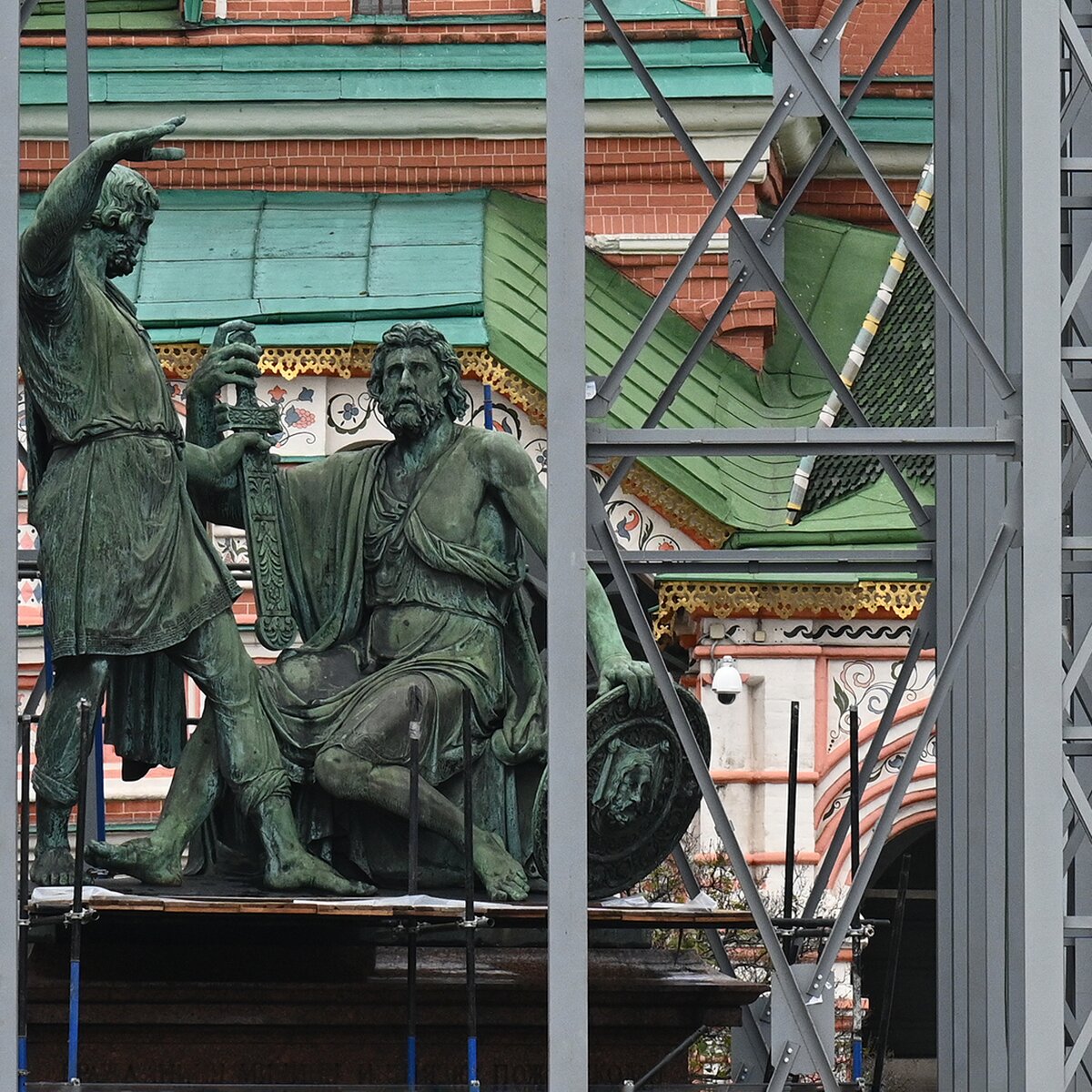 На Красной площади завершилась реставрация памятника Минину и Пожарскому –  Москва 24, 31.10.2022