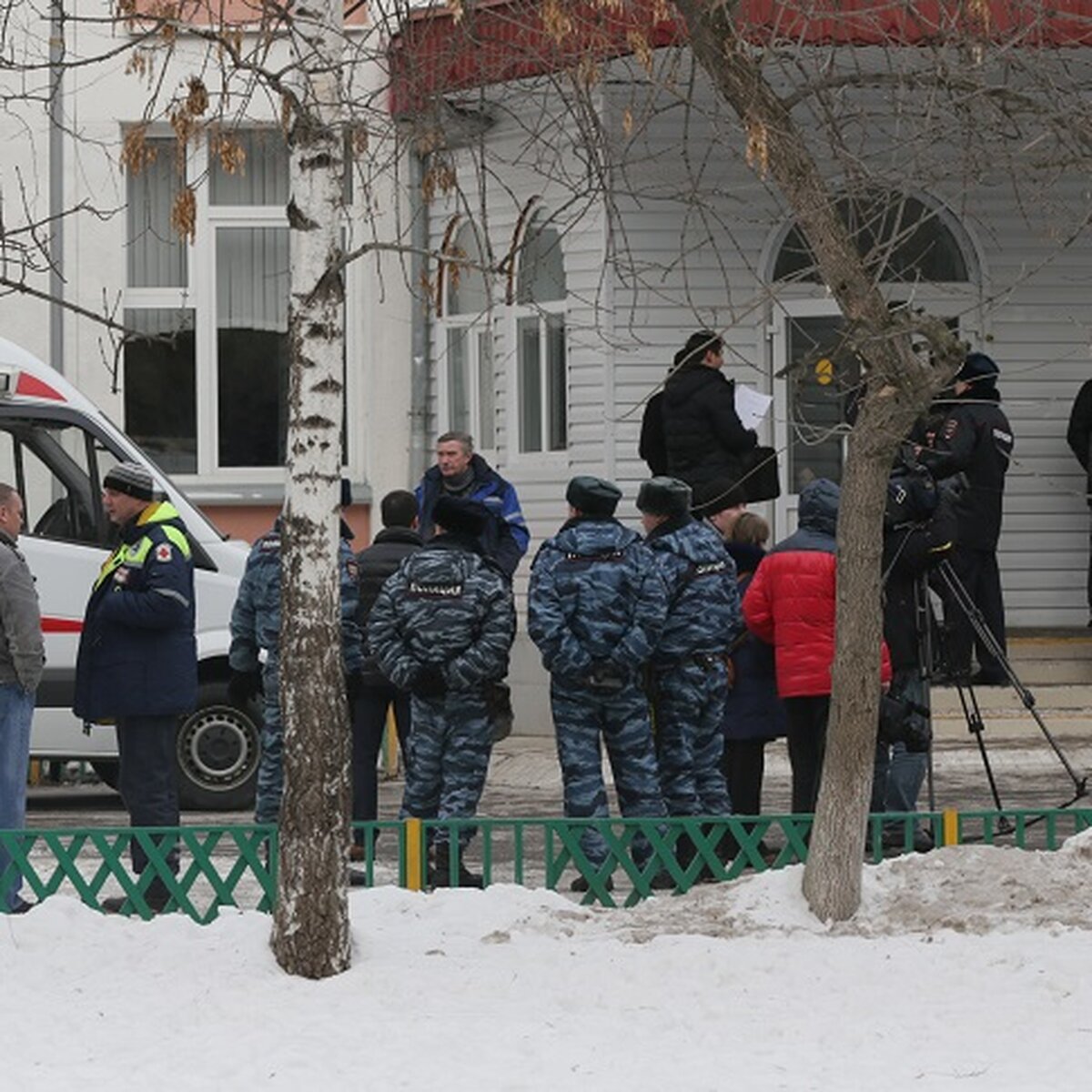 Новости сегодня стрельба в москве. Стрельба в школе № 263. Стрельба в школе Отрадное 2014. 3 Февраля 2014 стрельба в школе.