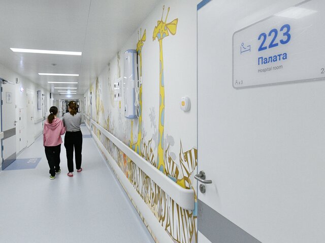 В ГД предложили обеспечить бесплатные условия в больнице для родителей с детьми до 7 лет