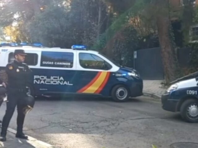 Посылка со взрывчаткой найдена в посольстве США в Мадриде – СМИ