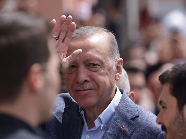 Эрдоган набрал 49,3% голосов после подсчета почти всех бюллетеней