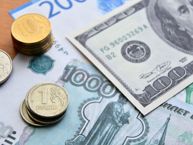 Экс-министр экономики РФ рассказал о курсе доллара на этот год