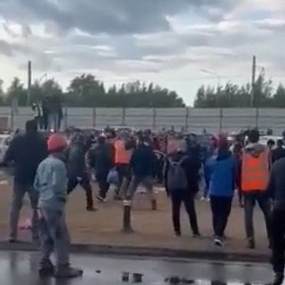 Уголовное дело после массовой драки около 