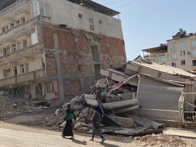 Число погибших при землетрясениях в Турции превысило 50 тысяч