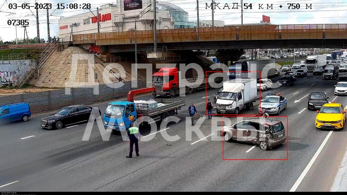 ДТП с тремя автомобилями произошло на 55-м километре МКАД – Москва 24,  03.05.2023