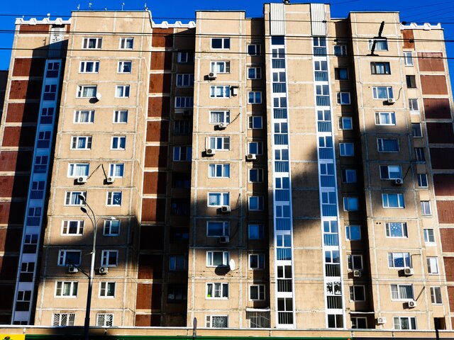 В ГД предложили создать единые нормативы размещения кондиционеров на фасадах жилых домов