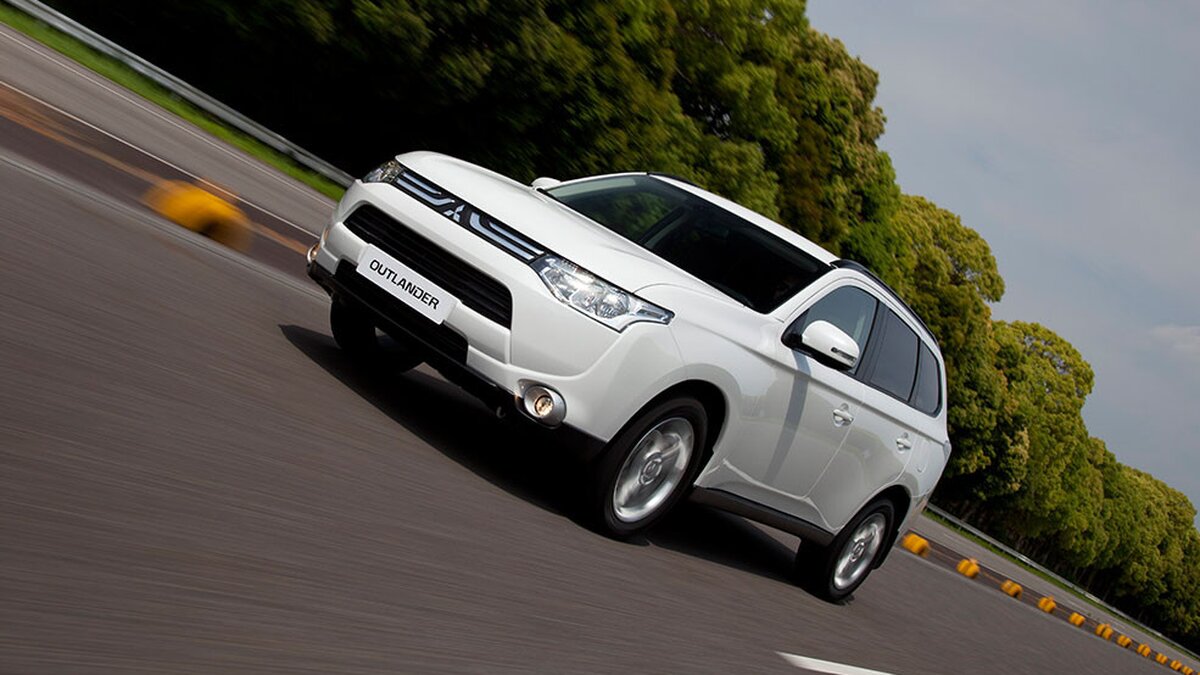 Mitsubishi Outlander: зачем быть внедорожником? – Москва 24, 18.02.2014