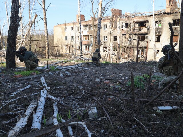 Очевидец рассказал, как ВСУ закидали гранатами подвал с мирными жителями в Артемовске
