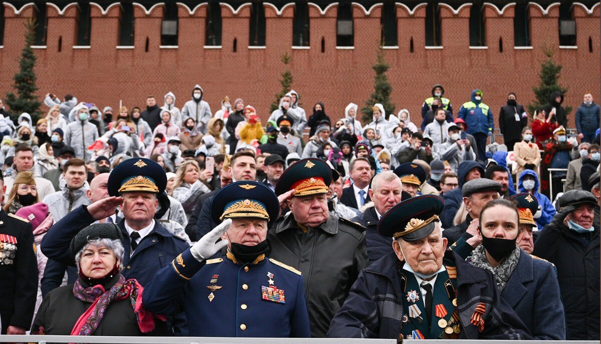 Красная площадь вместит свыше 6,8 тысячи гостей на параде Победы 9 мая –  Москва 24, 27.04.2023