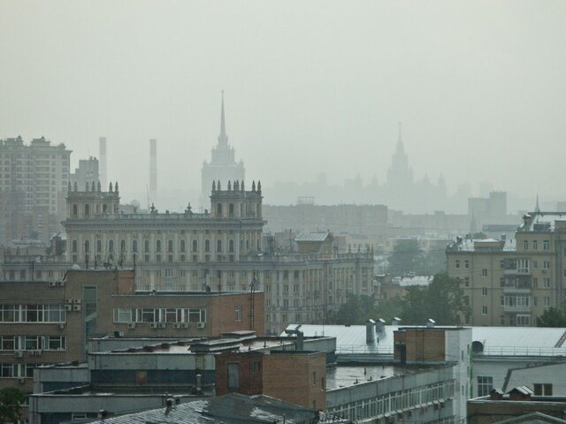 Атмосферное давление в Москве резко понизится к вечеру вторника