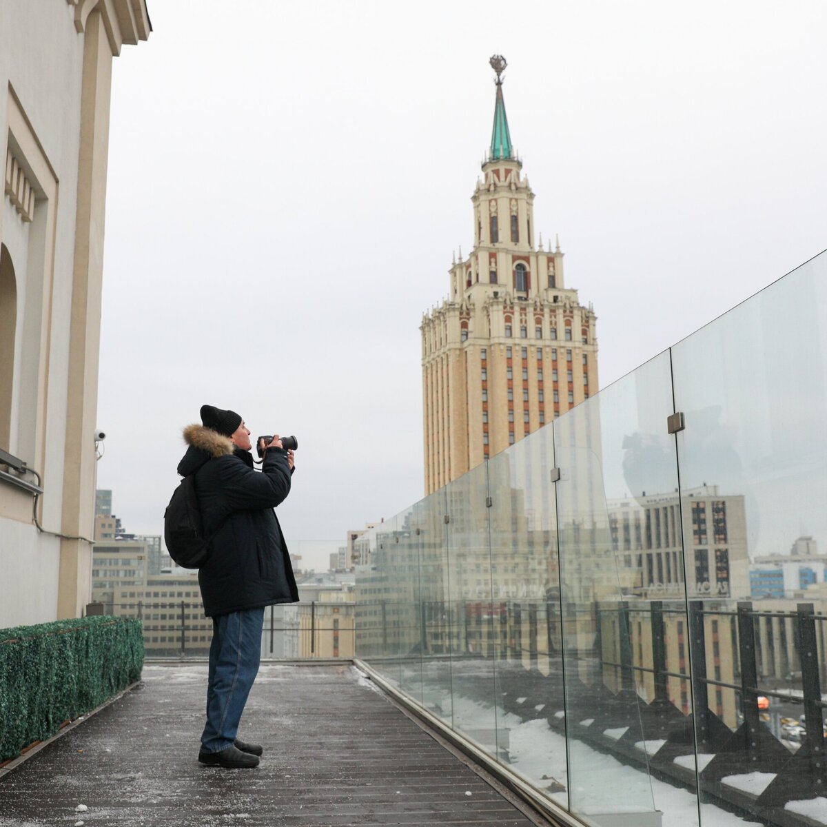 На Казанском вокзале начала работу смотровая площадка – Москва 24,  06.02.2023