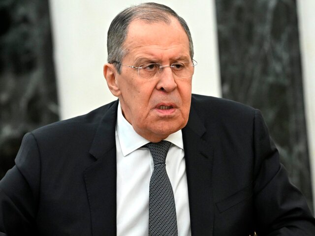 Лавров заявил, что Россия выйдет из противостояния с Западом еще более окрепшей