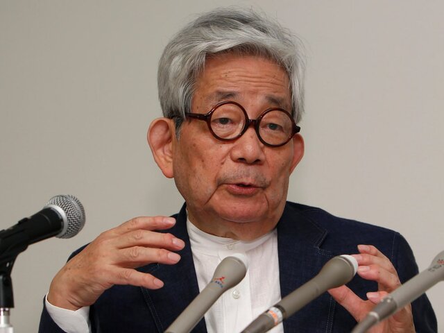 В Японии скончался Нобелевский лауреат по литературе Кэндзабуро Оэ