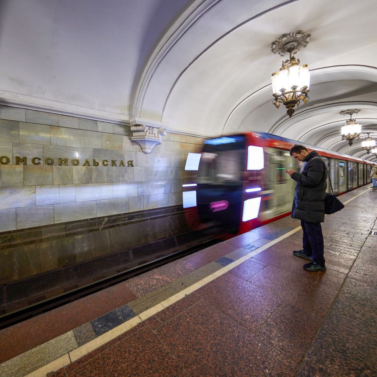 Москвичам напомнили об изменении движения поездов на Кольцевой линии метро  с 2 января – Москва 24, 01.01.2023