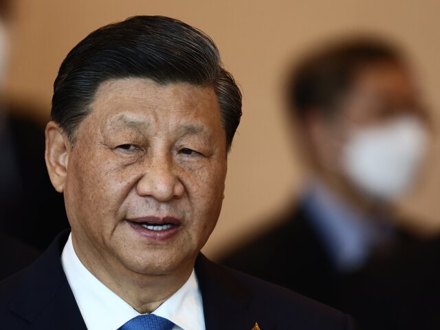 Си Цзиньпин поручил правительству укрепить экономические связи с Россией – СМИ