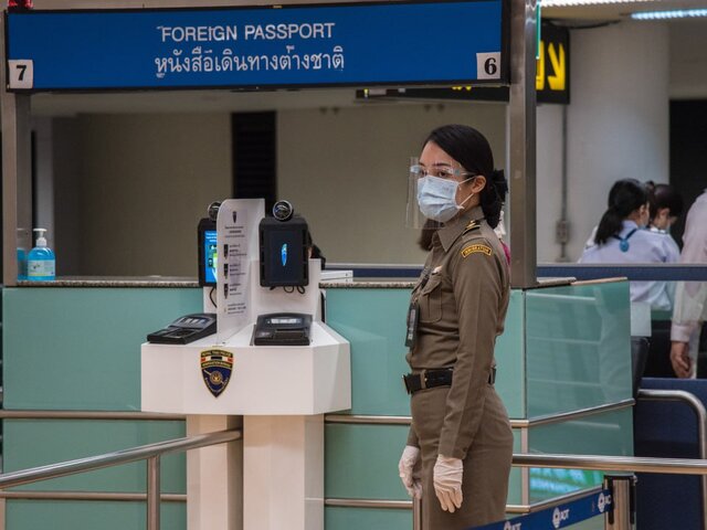 Таиланд отменил требование о вакцинации от COVID-19 для въезжающих в страну