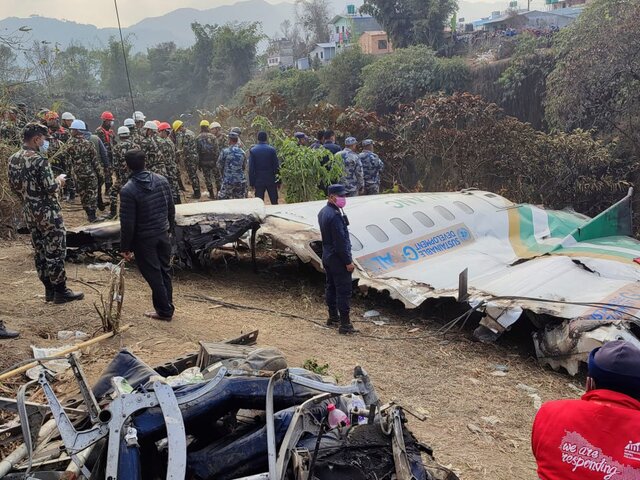 Тела погибших при крушении самолета в Непале россиян опознаны – посольство РФ