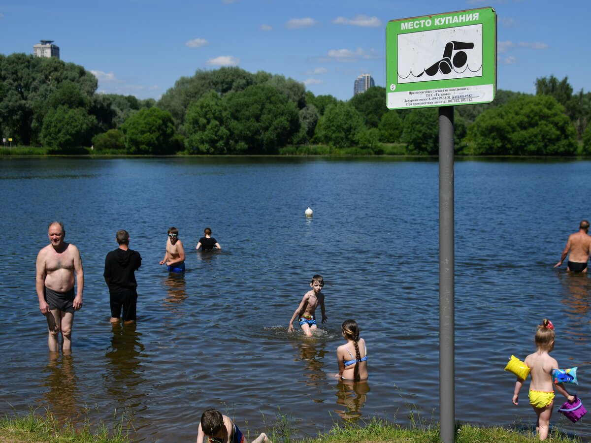 Врач рассказала, чем грозит плавание в закрытых для купания водоемах –  Москва 24, 07.07.2023