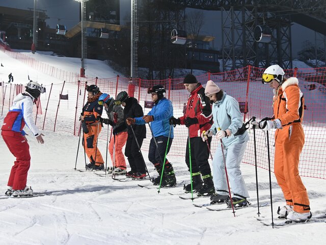 Москва онлайн покажет мастер-класс по катанию на лыжах