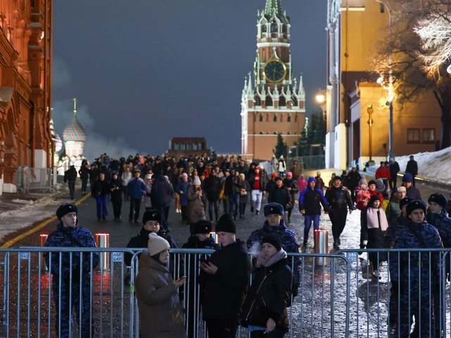 Более 8 тысяч человек обеспечат безопасность в Москве в новогоднюю ночь