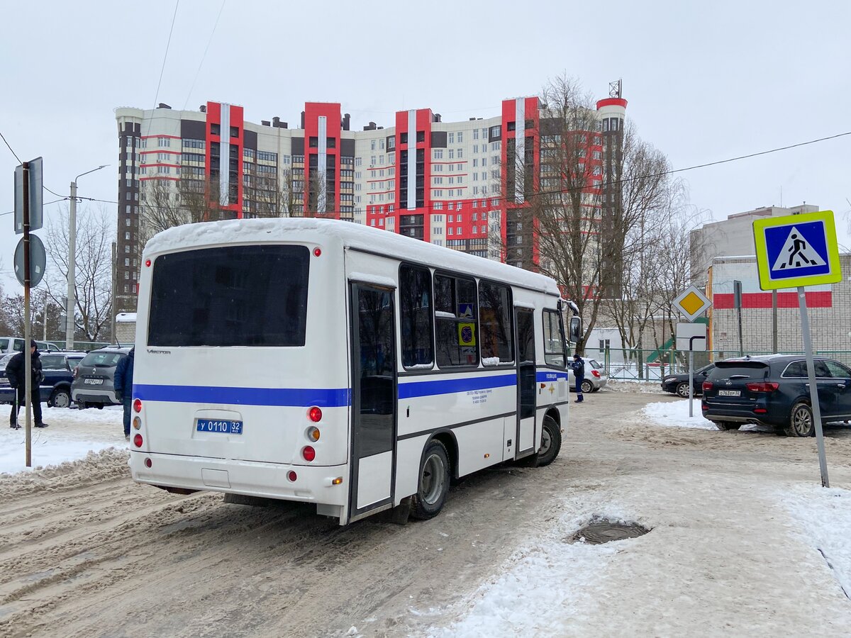 Близкие семьи рассказали о поведении девочки за день до стрельбы в Брянске  – Москва 24, 07.12.2023