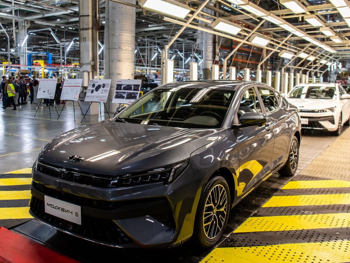 Минпромторг РФ рекомендовал для госзакупок автомобили Lada, УАЗ и 