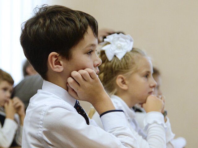 В России предложили возродить уроки домоводства в школах
