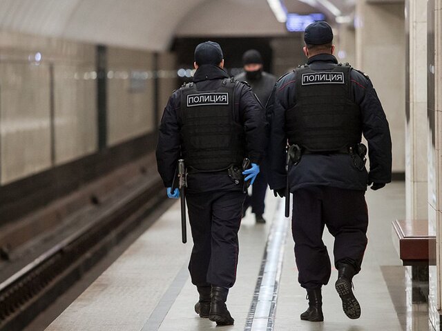 Задержан напавший на полицейских на станции метро 