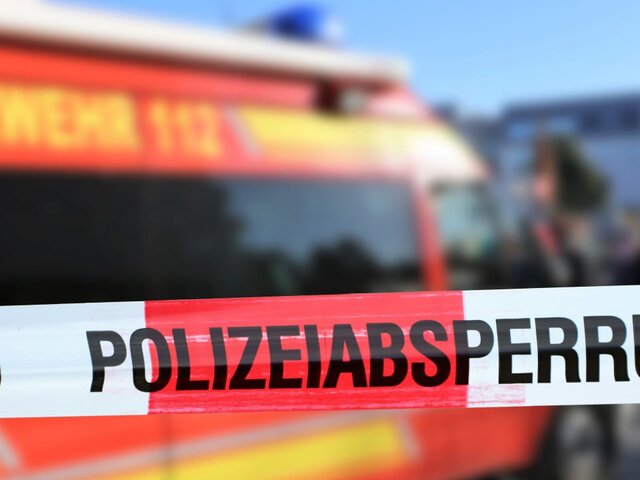 Двое вооруженных мужчин забаррикадировались в одной из школ Гамбурга – СМИ