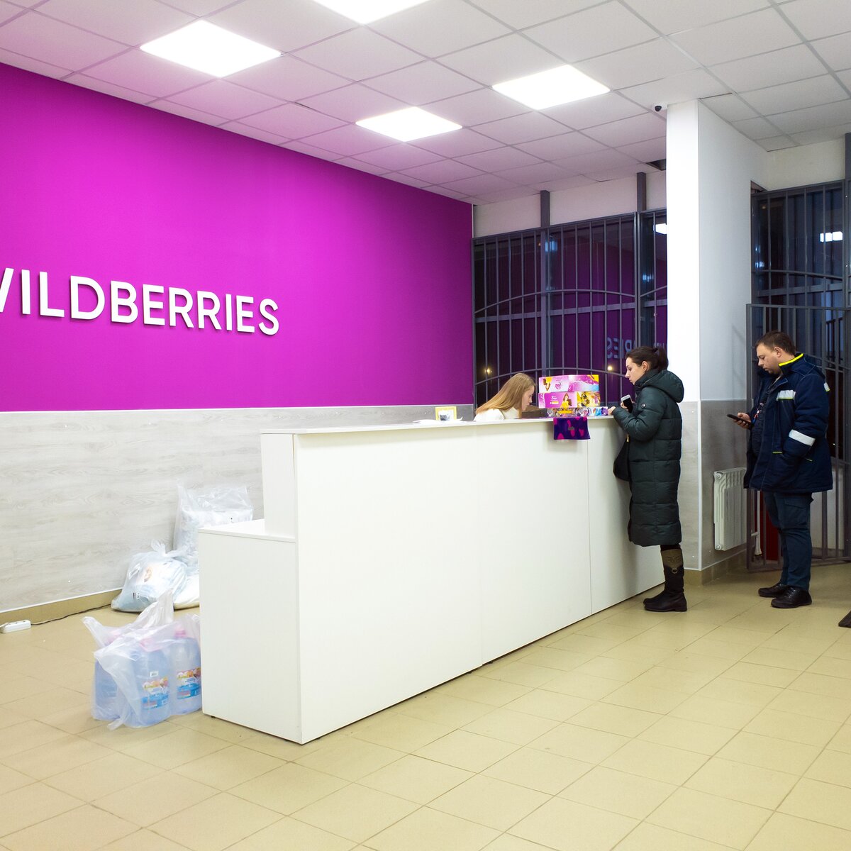 В Wildberries опровергли сообщения о продаже промокших товаров со склада в  Электростали – Москва 24, 23.08.2023