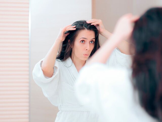 Трихолог предупредила о рисках при применении средств от выпадения волос