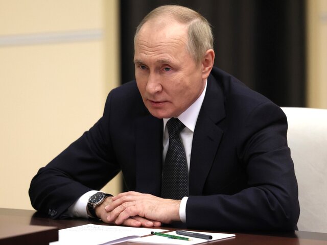 Российский ТЭК чувствует себя уверенно, несмотря на санкции – Путин