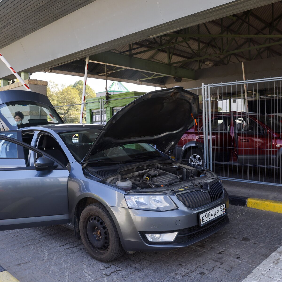 Россиян призвали воздержаться от поездок на собственных авто в Латвию и  Литву – Москва 24, 13.09.2023