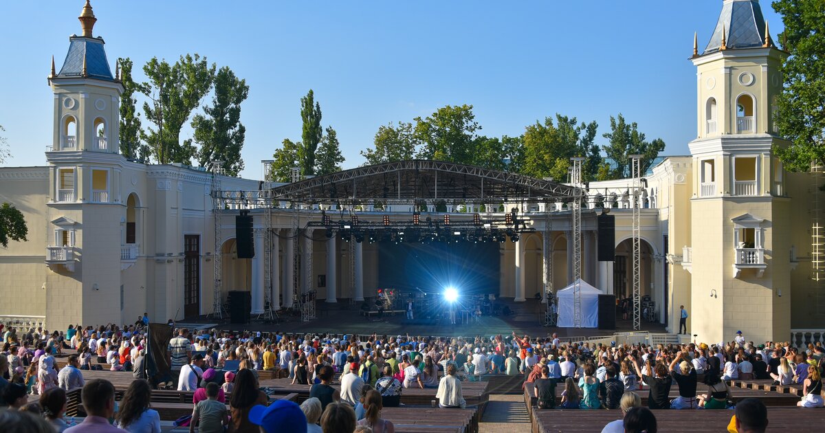 Зеленый театр вднх как добраться от метро. Зелёный театр ВДНХ. Зеленый театр ВДНХ Понаровская. Зелёный театр ВДНХ афиша.