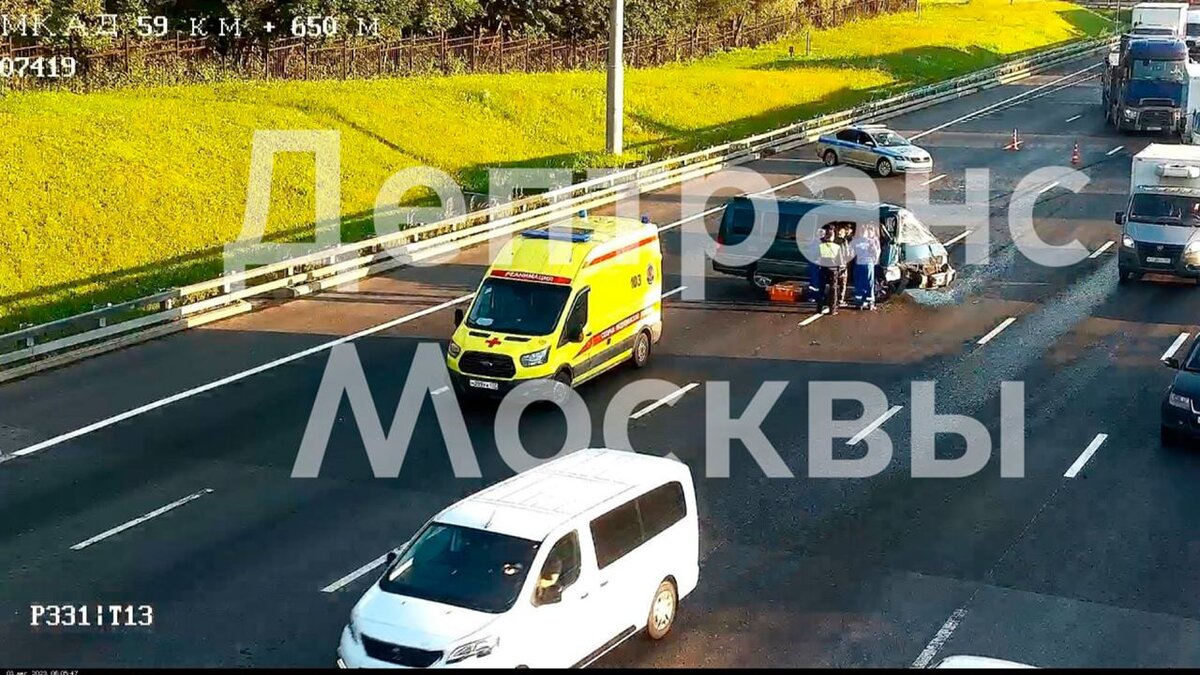 Движение на МКАД в районе развязки с Рублево-Успенским шоссе затруднено  из-за аварии – Москва 24, 01.08.2023