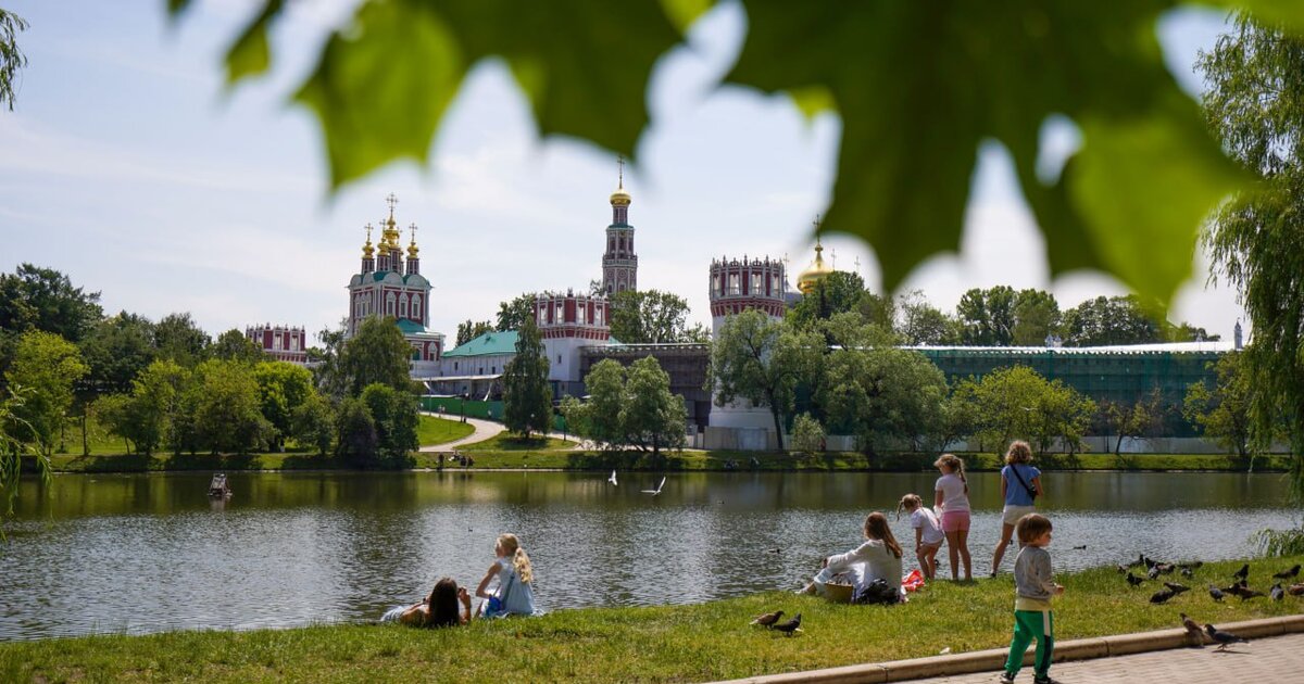 Московский оставить