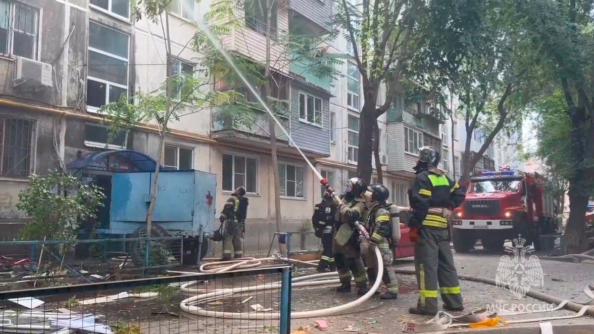 Пожар в доме в Астрахани, где взорвался газ, локализован – Москва 24,  08.08.2023