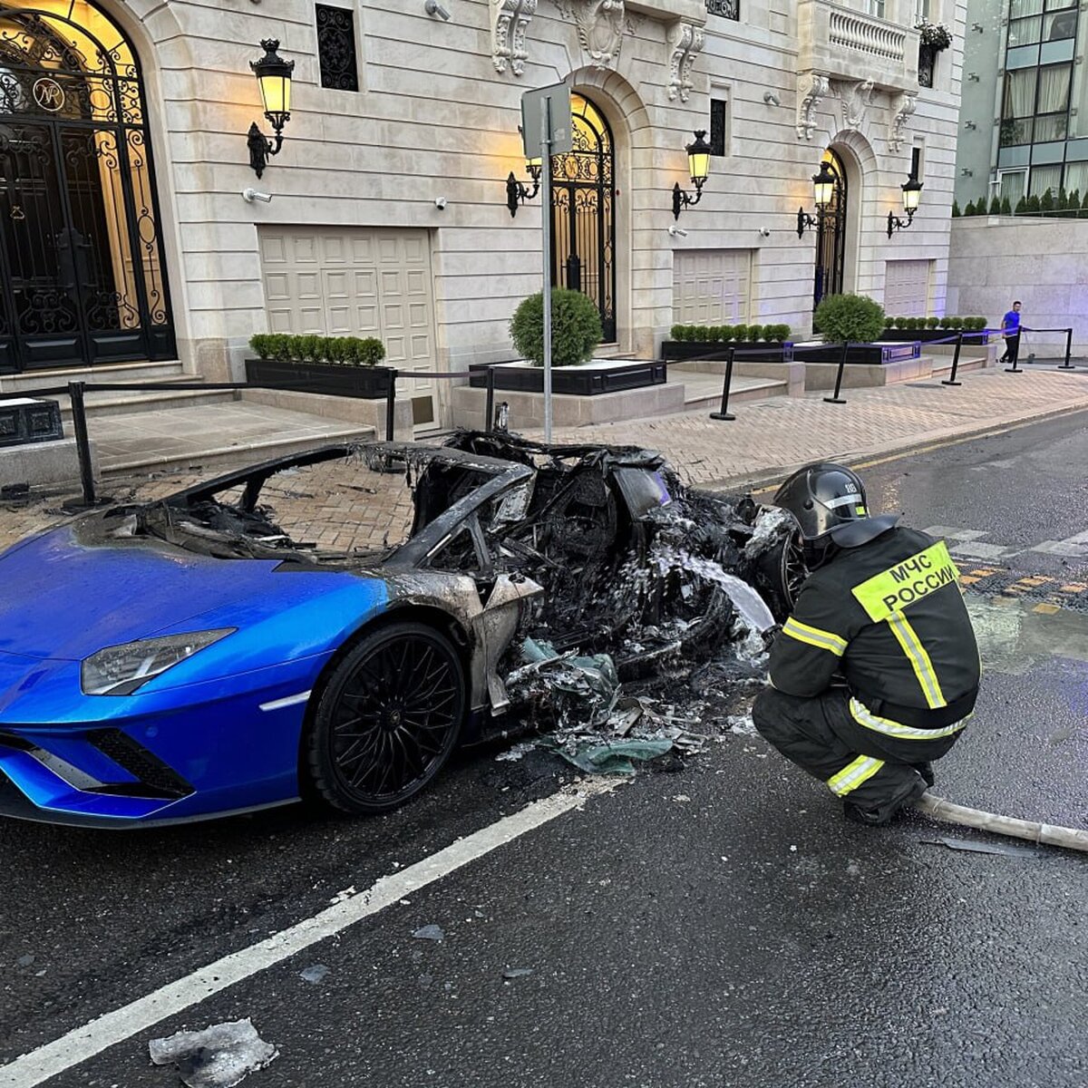 Lamborghini сгорел в центре Москвы – Москва 24, 05.08.2023