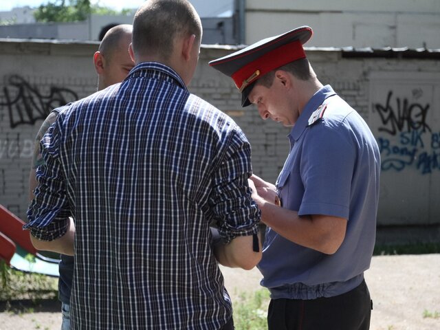 В Санкт-Петербурге полиция доставила в военкомат более 100 иностранцев с гражданством РФ