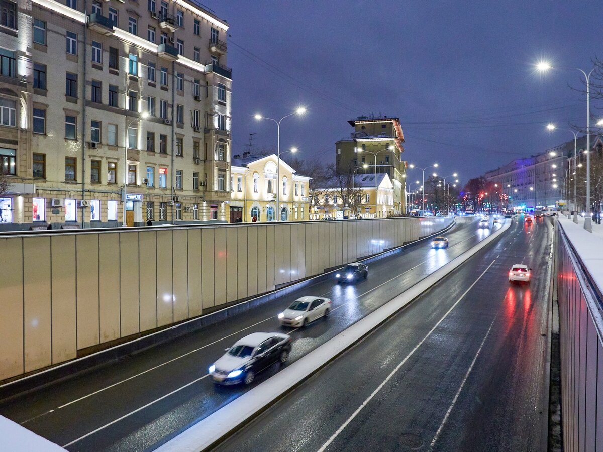 ЦОДД призвал москвичей выезжать на личных машинах после 19:00 – Москва 24,  16.01.2024