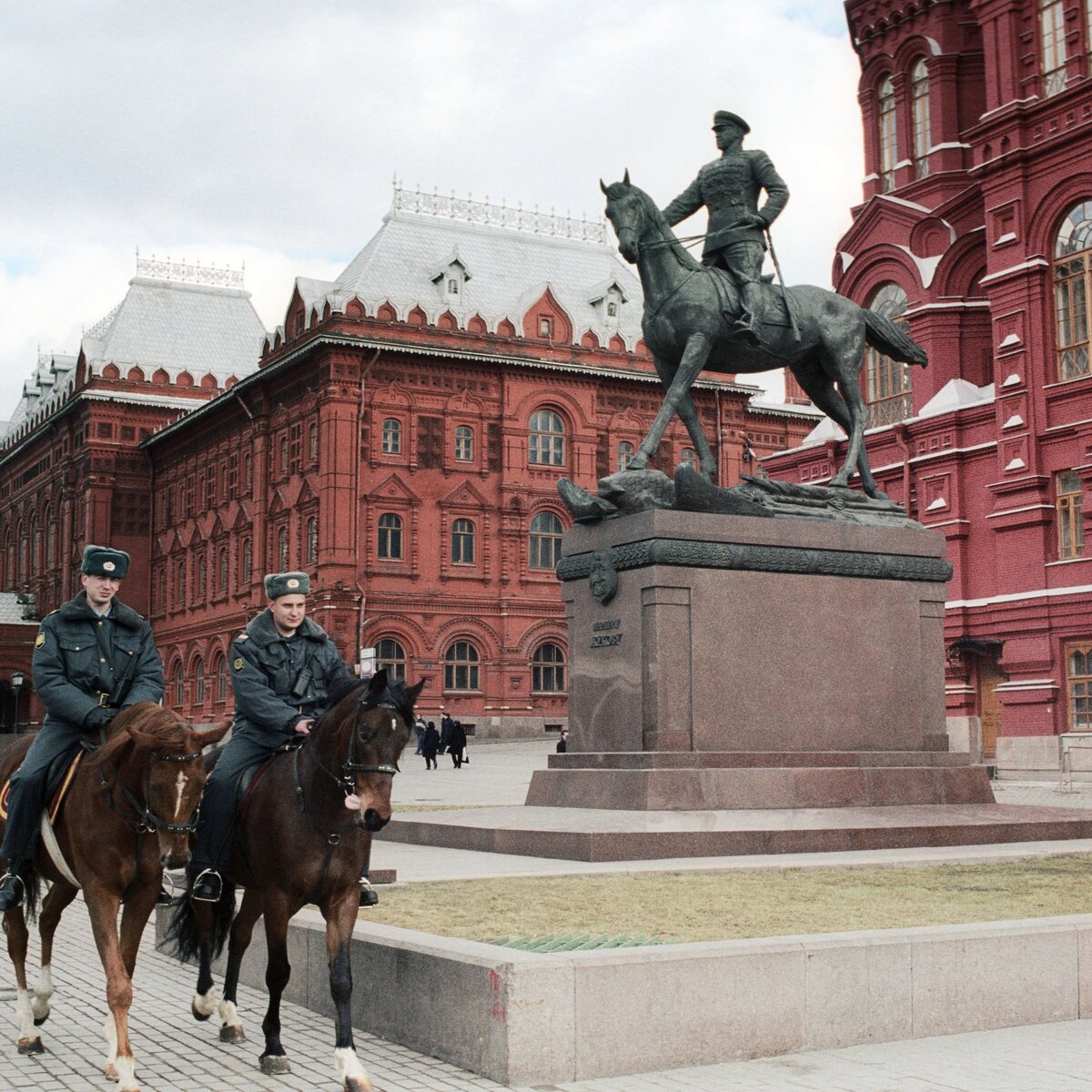 Памятник Жукову оставят на Манежной площади – Москва 24, 14.10.2014