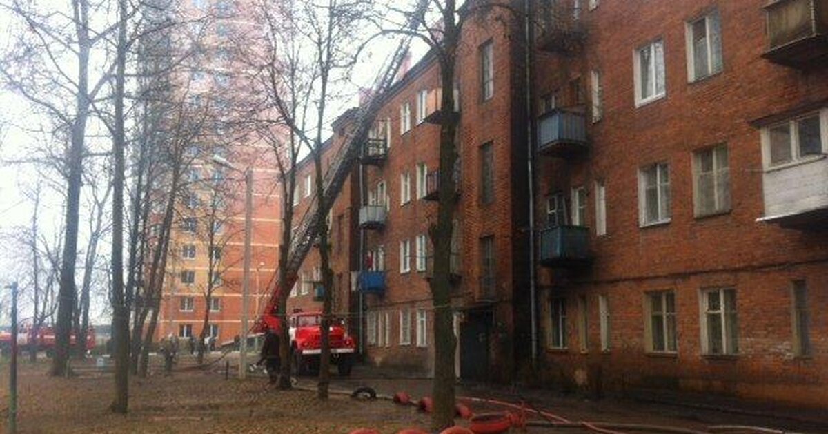 Пожар в лобне. Пожар в Лобне вчера. Пожар в Лобне сейчас. Лобня пожар сегодня.