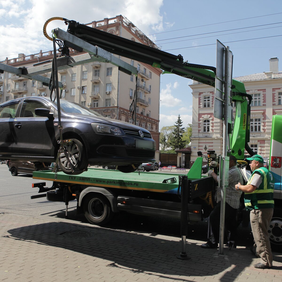 В 2015 году приемные МАДИ откроются во всех округах столицы – Москва 24,  02.01.2015