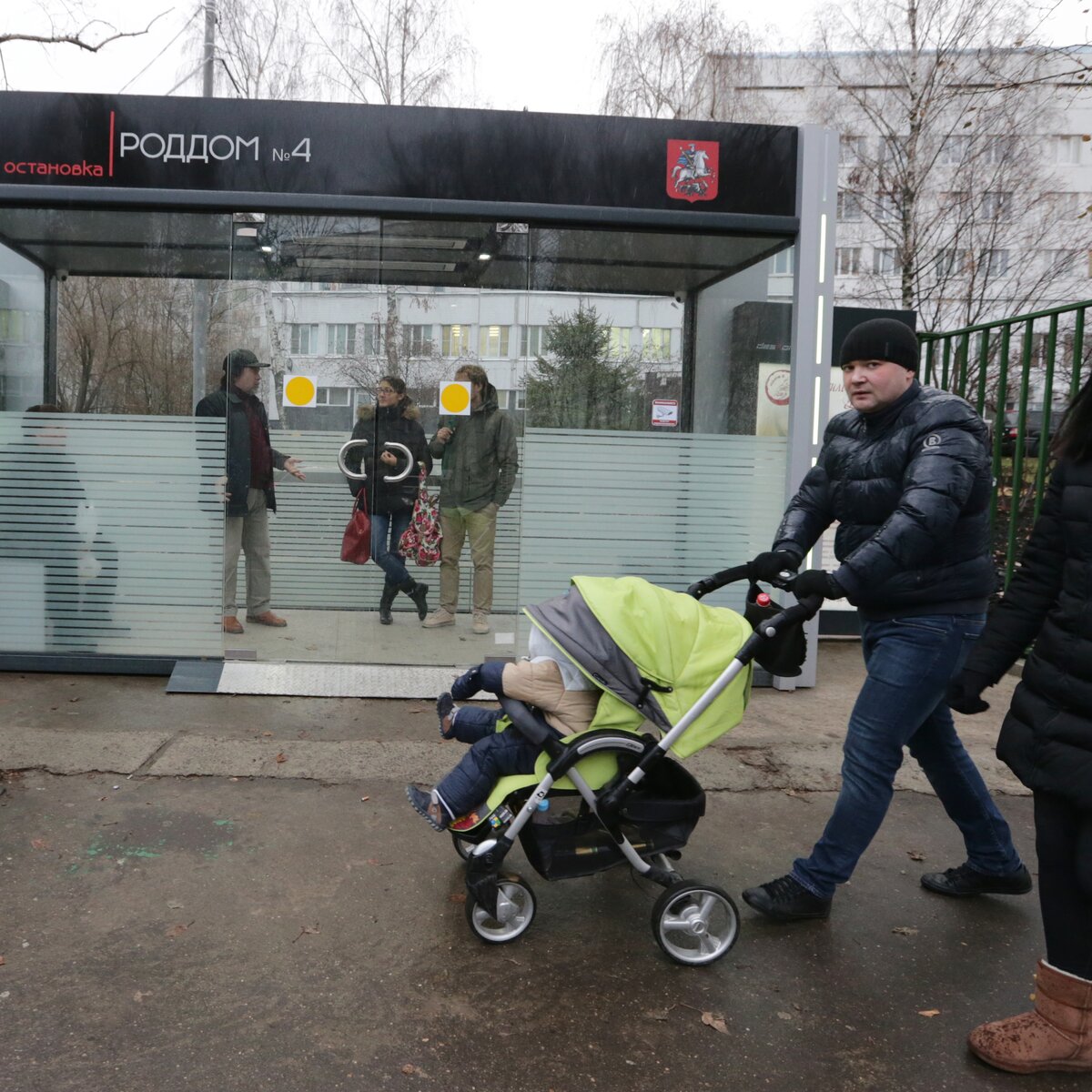 По московским меркам: Самая первая теплая остановка в столице – Москва 24,  18.03.2015