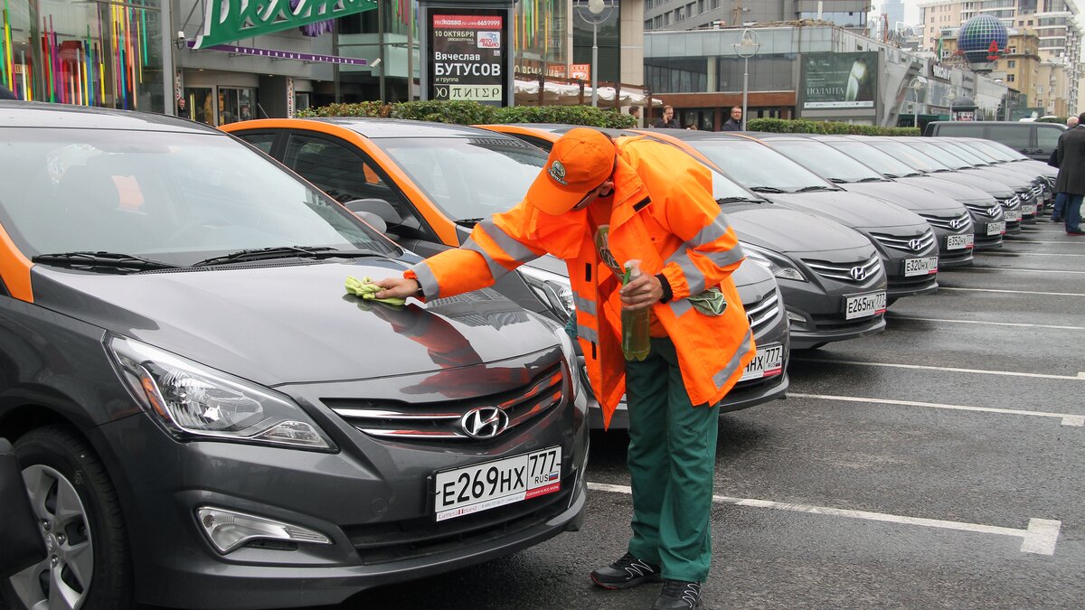 Москвичи пользуются одним автомобилем каршеринга до восьми раз в день –  Москва 24, 08.06.2017