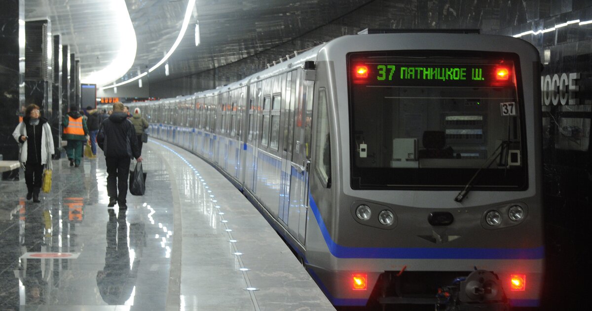 Сколько едет поезд в метро