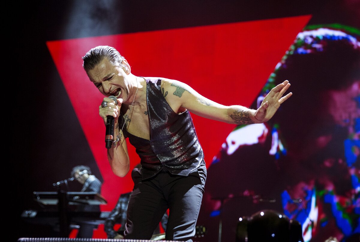 Depeche Mode выступит в 