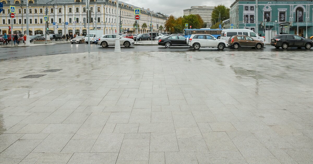 Тротуар московская область. Московская плитка Собянина. Собянинская плитка. Тротуары в Москве. Плитка в Москве на улицах.