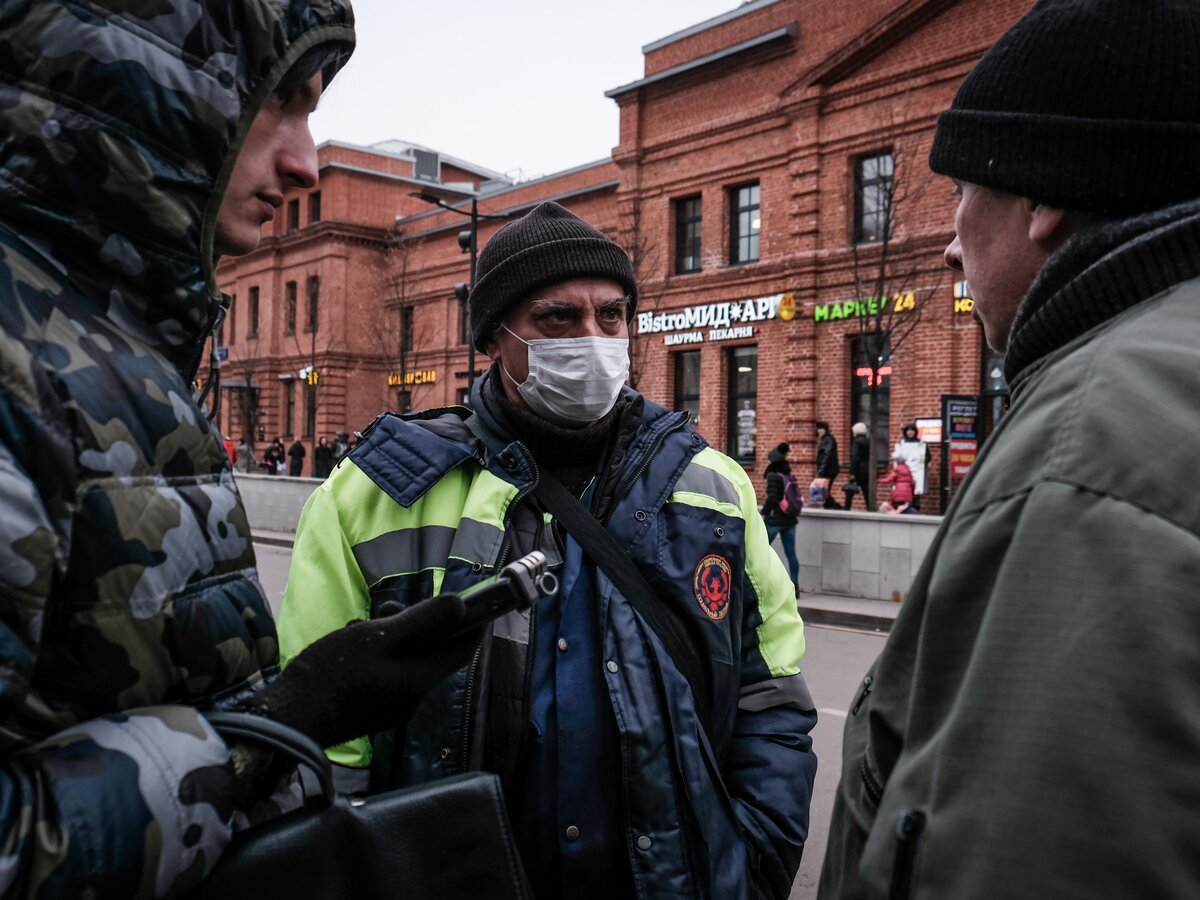 Интервью за 50 рублей. Чем живут бездомные в Москве – Москва 24, 14.12.2017